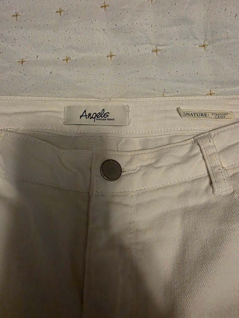 Angels Forever Young Signature‎ Straight Crop Embroidered Hem Jeans - Picture 3 of 8